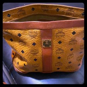 Mcm crossbody
